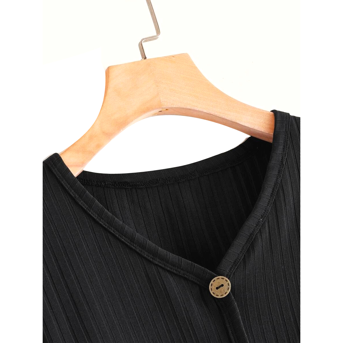 Rib Mock Front Buton Crop Top